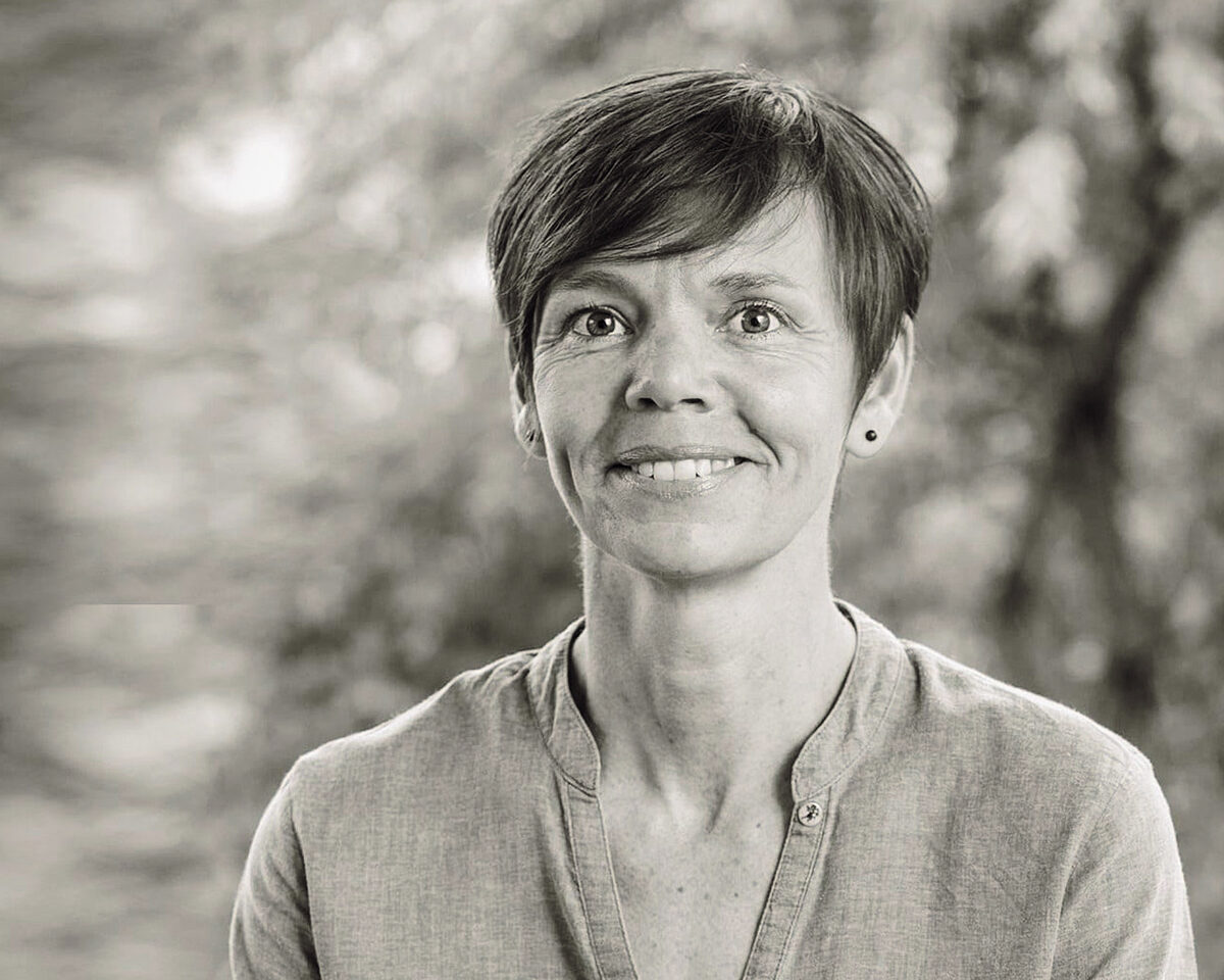 Ursula Mobile Template Portrait Mobile